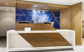 Comfort Inn And Suites Hawthorne 3*