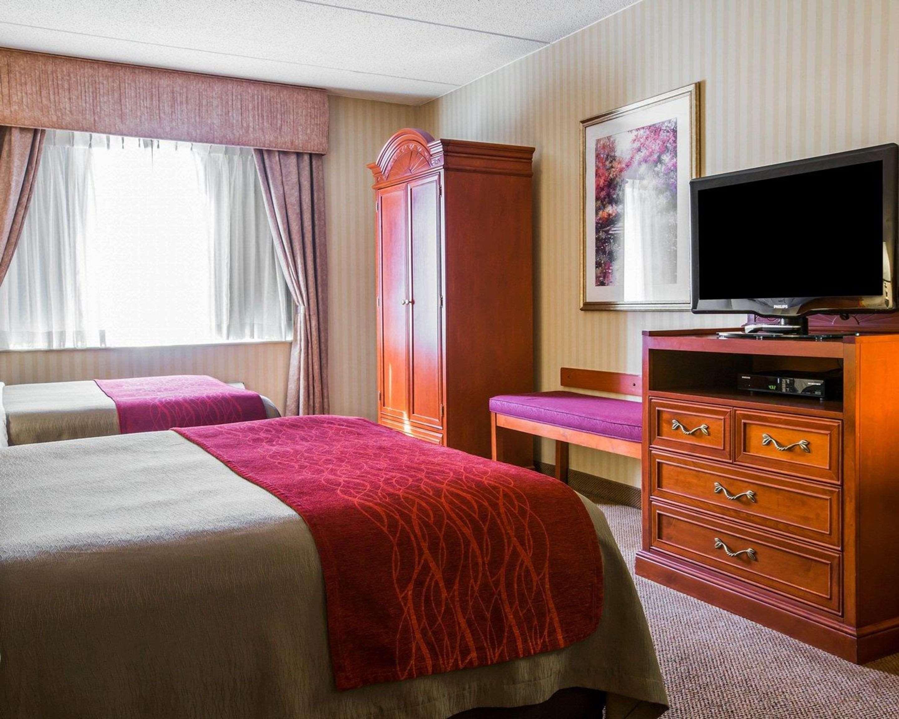 Holiday Inn Express & Suites Hawthorne - Elmsford North By Ihg Exterior photo